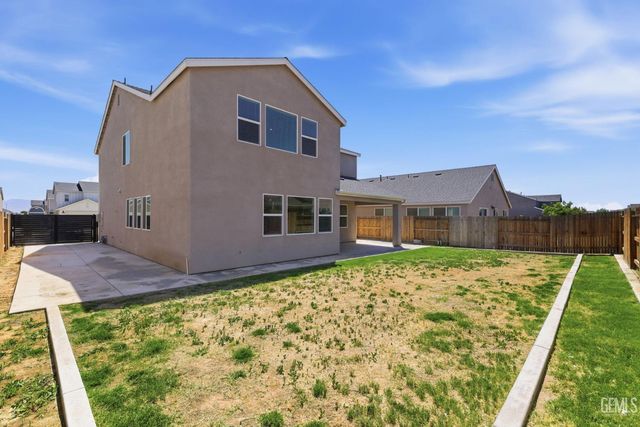 6510 Thunder Trail Drive, Bakersfield, CA 93313