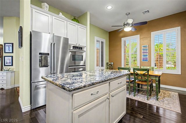 2010 High Mesa Drive, Henderson, NV 89012