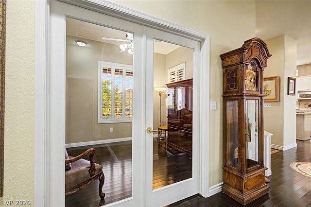 2010 High Mesa Drive, Henderson, NV 89012