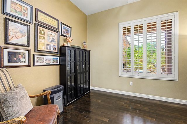 2010 High Mesa Drive, Henderson, NV 89012