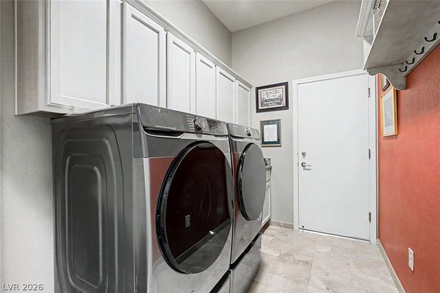 2010 High Mesa Drive, Henderson, NV 89012