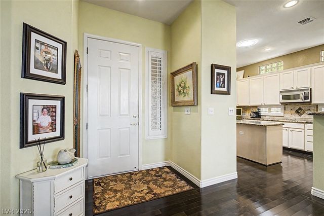 2010 High Mesa Drive, Henderson, NV 89012