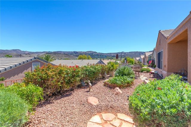 2010 High Mesa Drive, Henderson, NV 89012