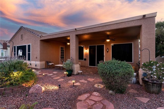 2010 High Mesa Drive, Henderson, NV 89012