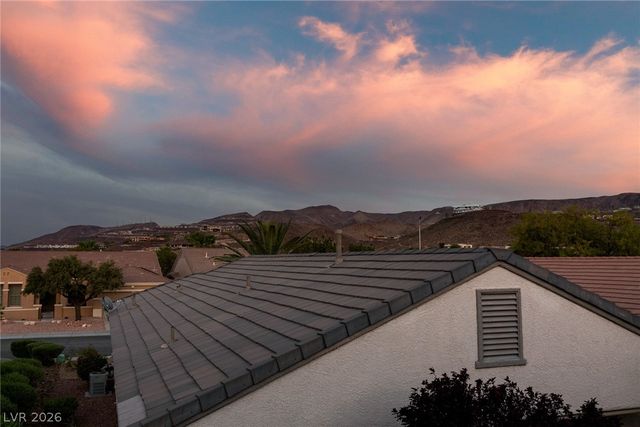 2010 High Mesa Drive, Henderson, NV 89012