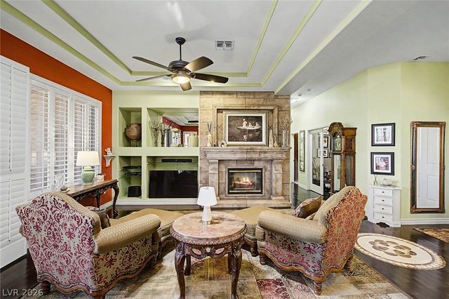 2010 High Mesa Drive, Henderson, NV 89012