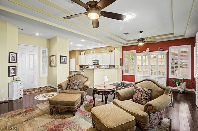 2010 High Mesa Drive, Henderson, NV 89012