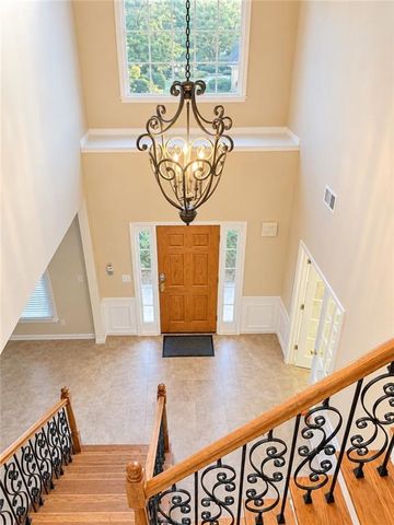 105 Smithdun Lane, Sandy Springs, GA 30350