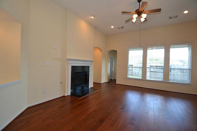 6606 Cadogan Court, Sugar Land, TX 77479