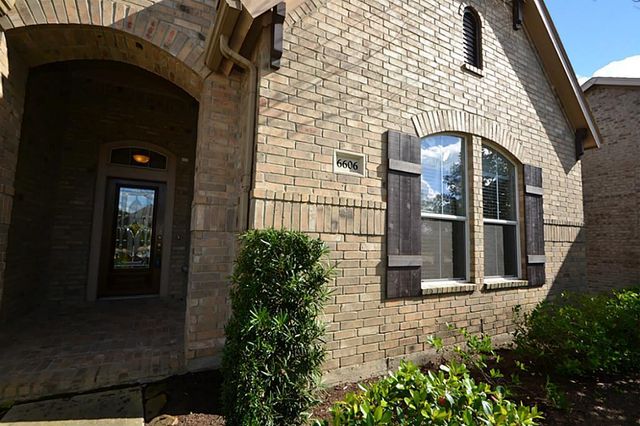 6606 Cadogan Court, Sugar Land, TX 77479