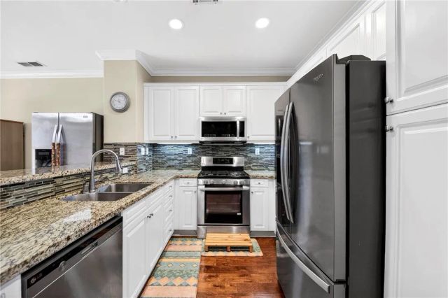 22960 Mission, Carson, CA 90745