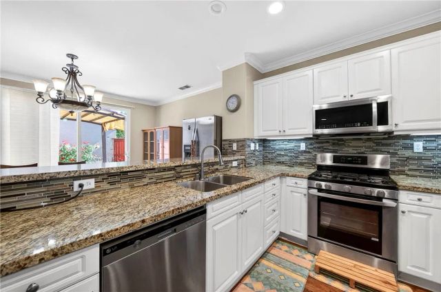 22960 Mission, Carson, CA 90745