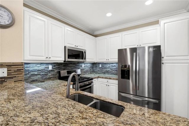 22960 Mission, Carson, CA 90745