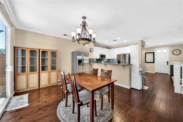 22960 Mission, Carson, CA 90745