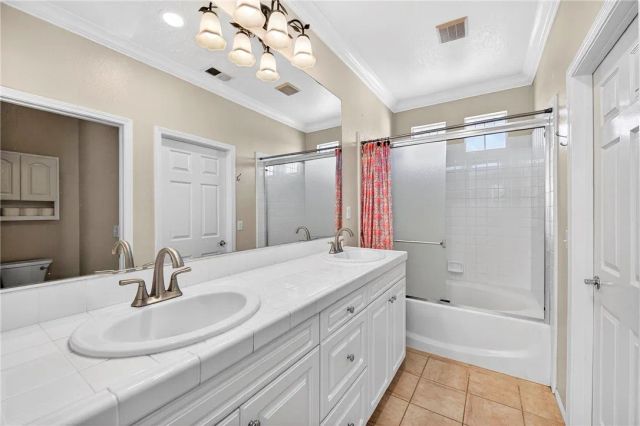 22960 Mission, Carson, CA 90745