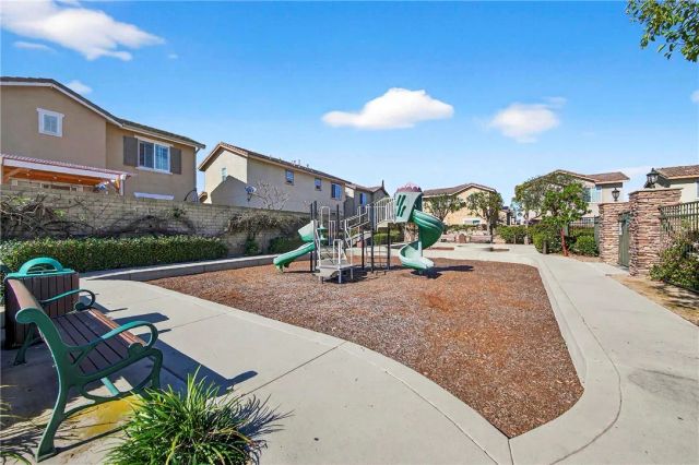 22960 Mission, Carson, CA 90745