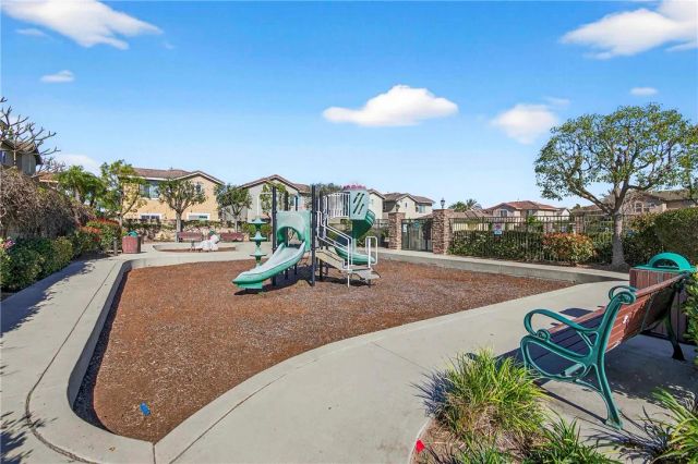 22960 Mission, Carson, CA 90745