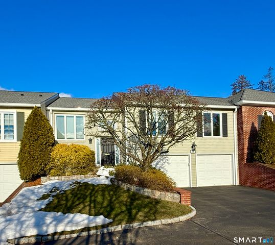 53 Bank Street, New Canaan, CT 06840