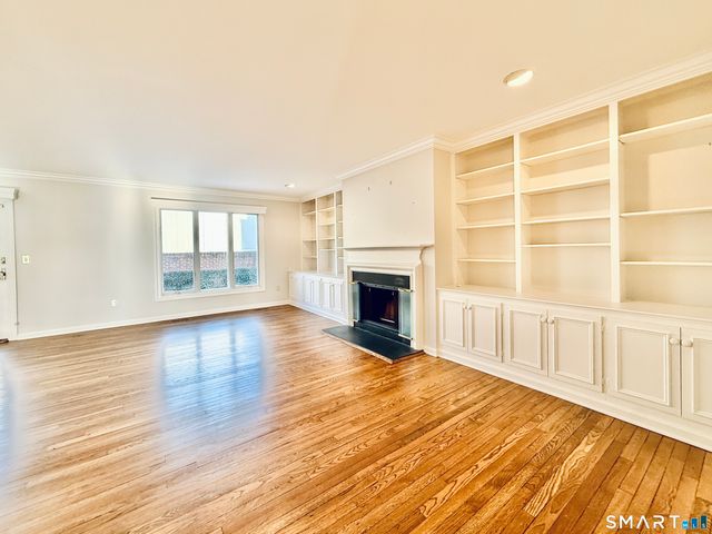 53 Bank Street, New Canaan, CT 06840