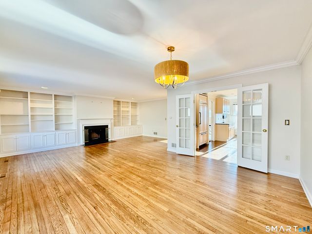 53 Bank Street, New Canaan, CT 06840