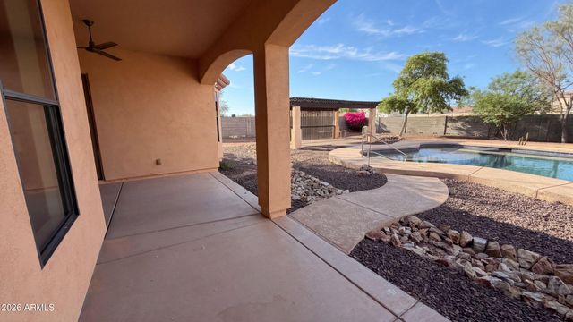 16806 W DOVE WING Way, Surprise, AZ 85387