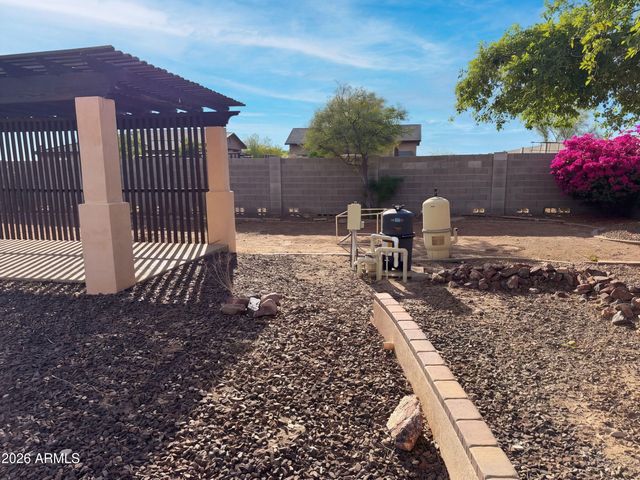 16806 W DOVE WING Way, Surprise, AZ 85387