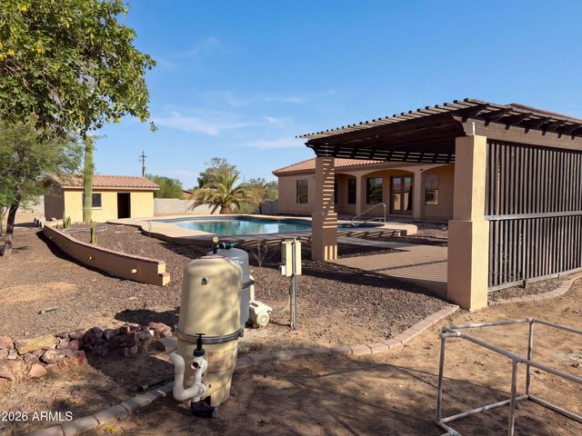16806 W DOVE WING Way, Surprise, AZ 85387