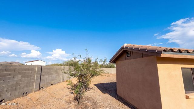16806 W DOVE WING Way, Surprise, AZ 85387
