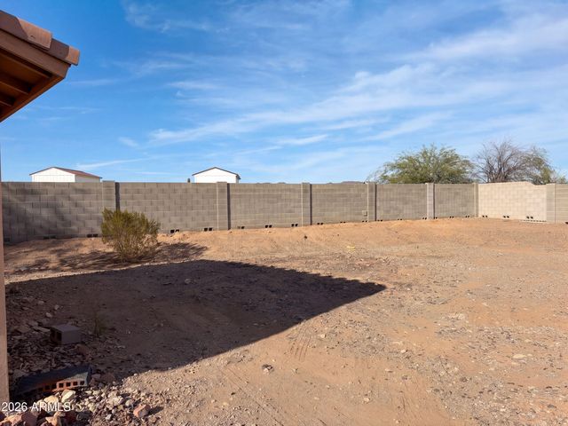 16806 W DOVE WING Way, Surprise, AZ 85387