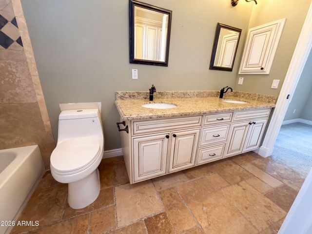 16806 W DOVE WING Way, Surprise, AZ 85387