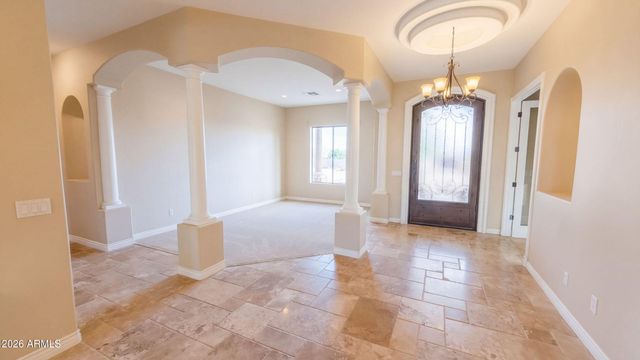 16806 W DOVE WING Way, Surprise, AZ 85387