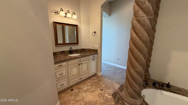 16806 W DOVE WING Way, Surprise, AZ 85387