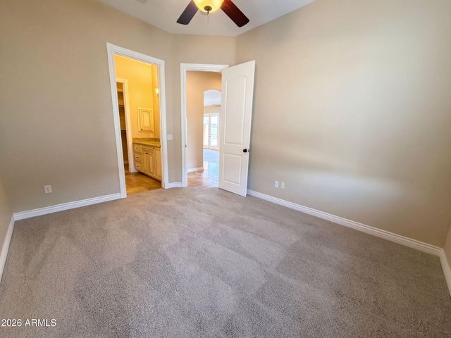 16806 W DOVE WING Way, Surprise, AZ 85387
