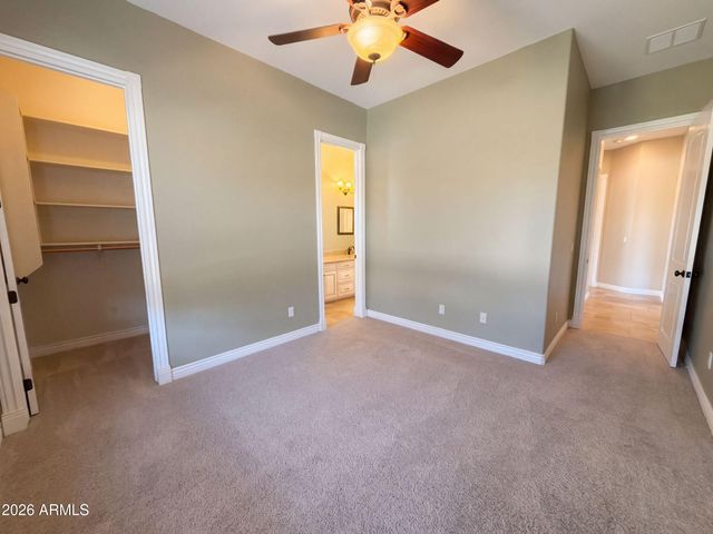 16806 W DOVE WING Way, Surprise, AZ 85387