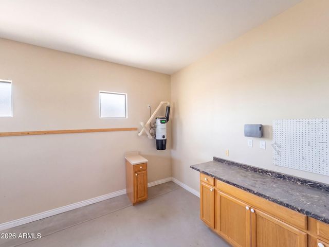 16806 W DOVE WING Way, Surprise, AZ 85387