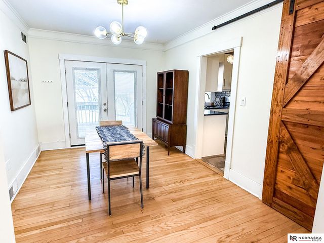 4338 Cass Street, Omaha, NE 68131