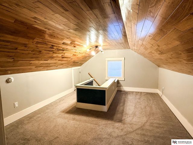 4338 Cass Street, Omaha, NE 68131