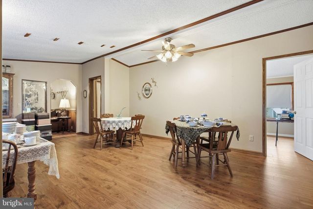 454 RACETRACK RD, Abbottstown, PA 17301