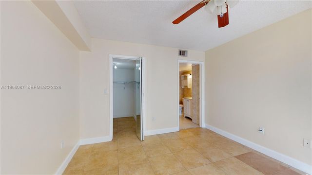 2055 SW 122nd Ave 108, Miami, FL 33175