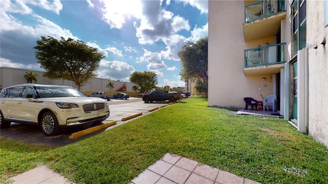 2055 SW 122nd Ave 108, Miami, FL 33175