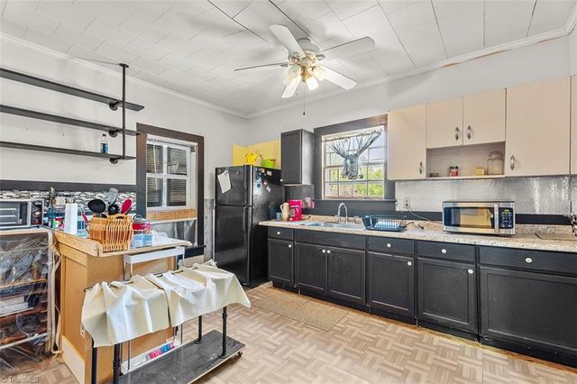 Address unavailable.