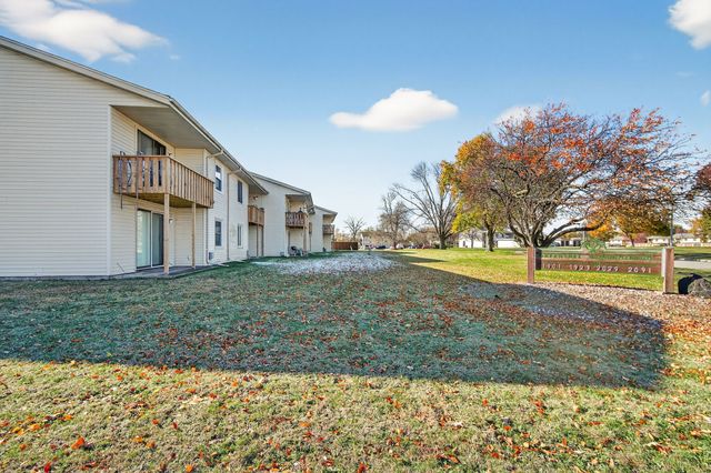 1915 NW Hickory Lane 8, Ankeny, IA 50023