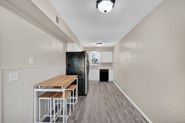 1915 NW Hickory Lane 8, Ankeny, IA 50023