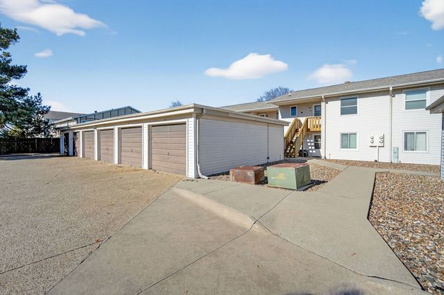 1915 NW Hickory Lane 8, Ankeny, IA 50023