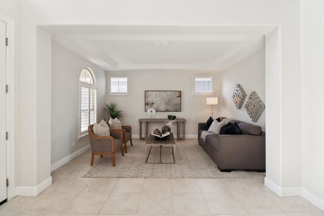 1152 Oak Valley Dr, Lincoln, CA 95648