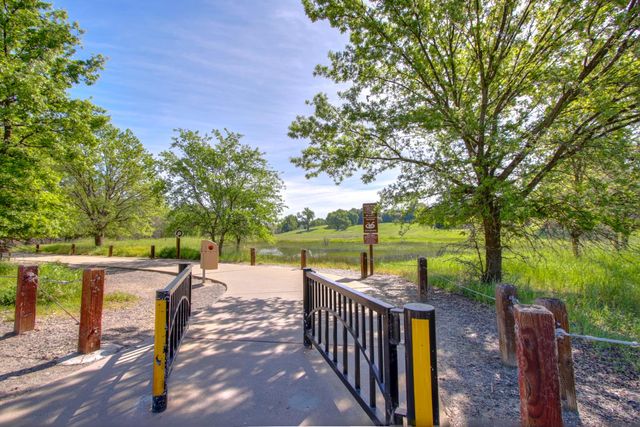 1152 Oak Valley Dr, Lincoln, CA 95648