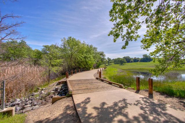 1152 Oak Valley Dr, Lincoln, CA 95648