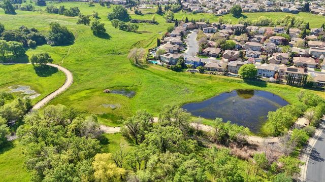 1152 Oak Valley Dr, Lincoln, CA 95648