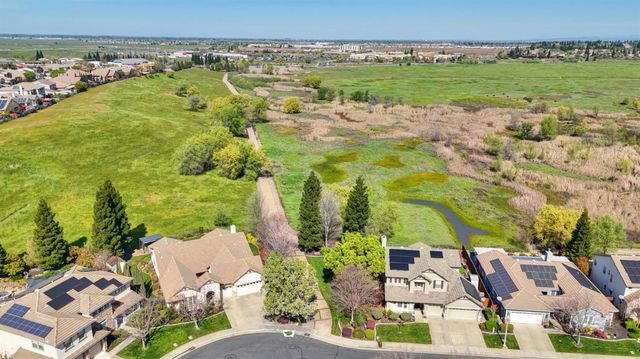 1152 Oak Valley Dr, Lincoln, CA 95648