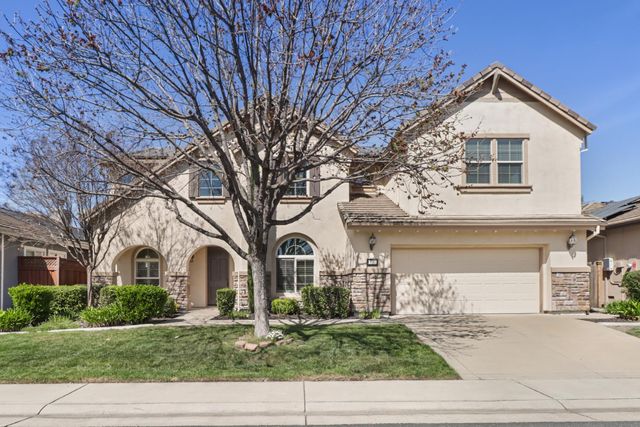 1152 Oak Valley Dr, Lincoln, CA 95648